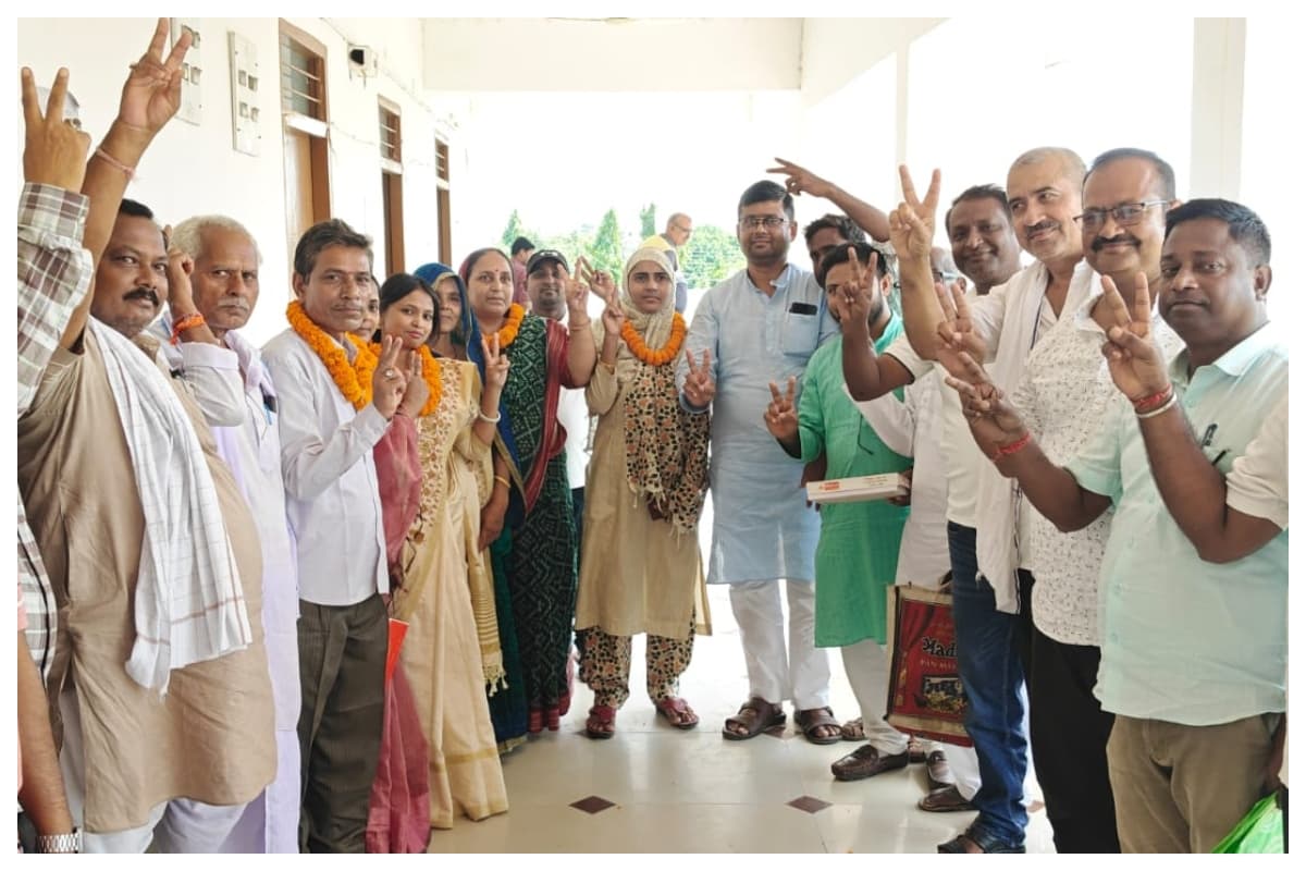Madhubani News: झंझारपुर नगर परिषद चुनाव में राज कुमार, दुर्गा राय और सुनीता देवी ने दर्ज की बड़ी जीत