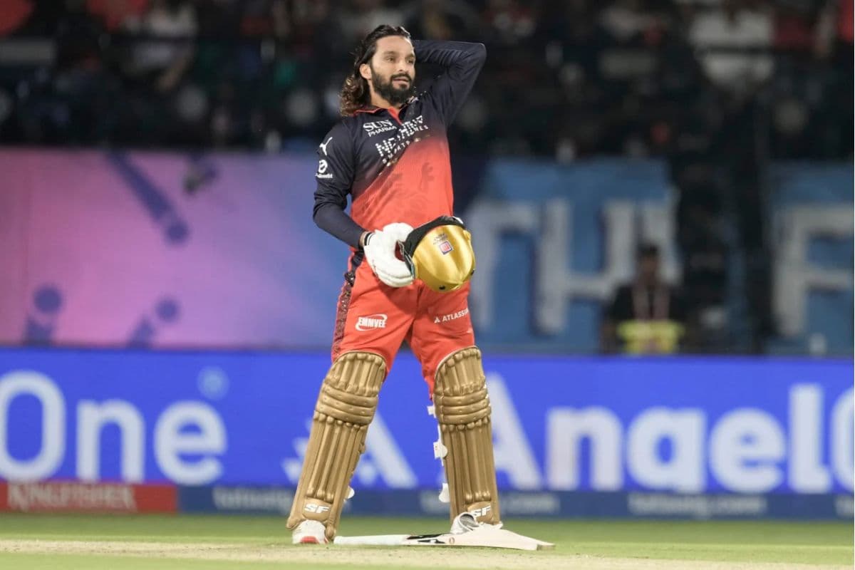 रजत पाटीदार ने रचा इतिहास, RCB को लगातार दो फाइनल में पहुंचाने वाले पहले कप्तान बने