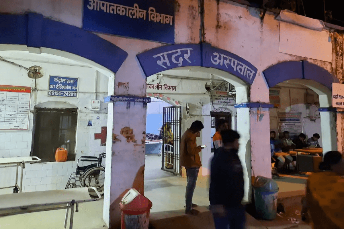 सीवान में आज: सदर अस्पताल में डॉक्टरों की लिस्ट, प्रमुख मंदिरों का समय और कल के मौसम का हाल