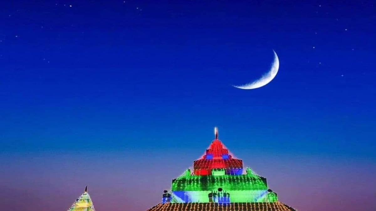 कटिहार के प्रसिद्ध सार्वजनिक दुर्गा मंदिर में तय हुआ पूजा-आरती का समय, सुबह-शाम गूंजेगी सामूहिक आरती