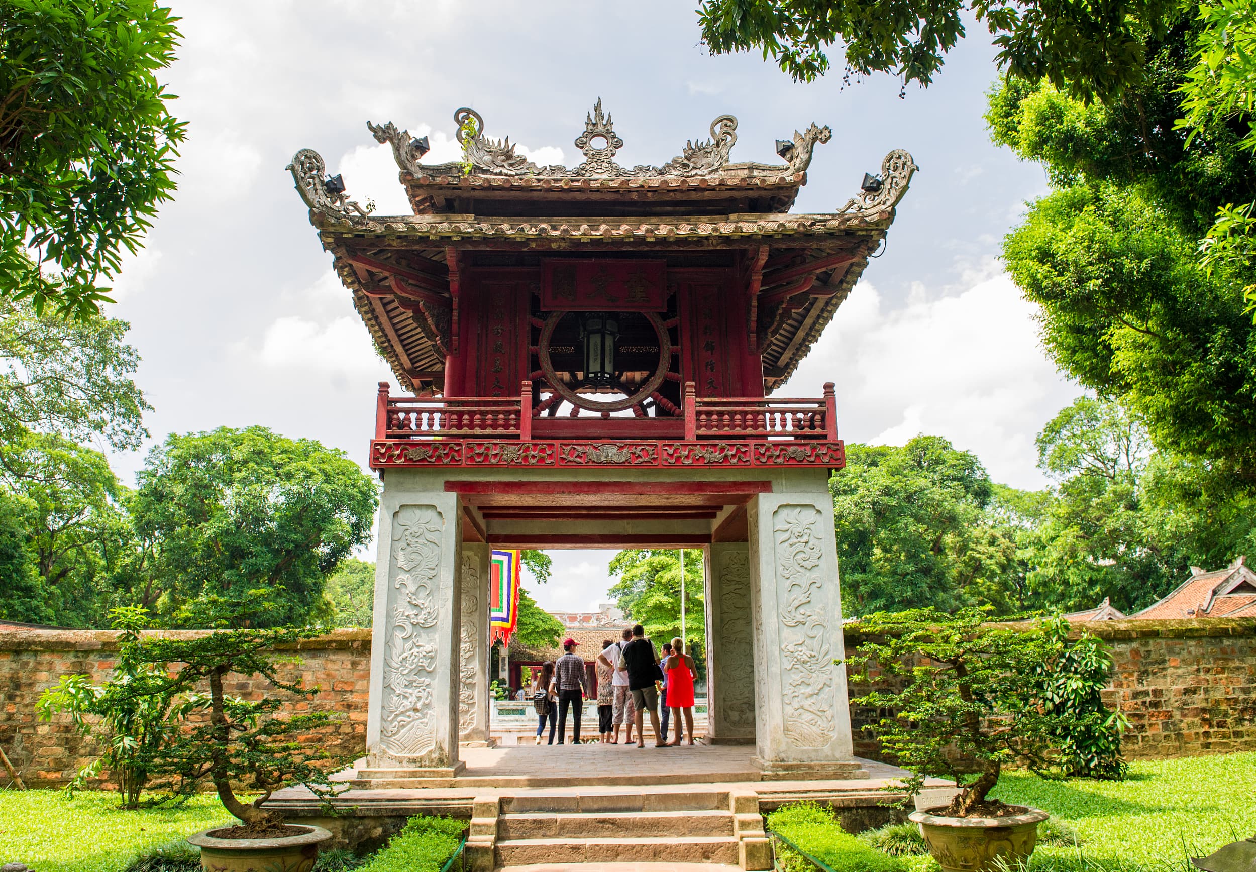 VIETNAM : वियतनाम के इस अनोखे मंदिर के बारे में जानते हैं आप !