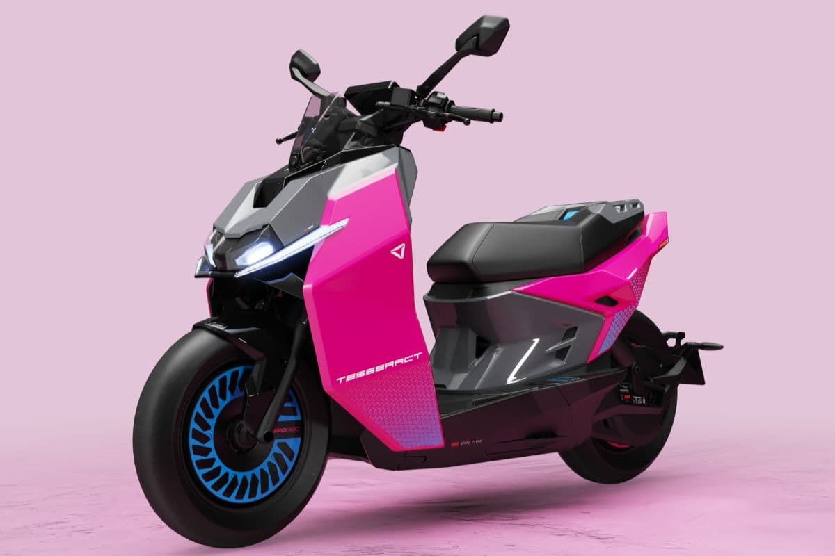 ultraviolette tesseract electric scooter