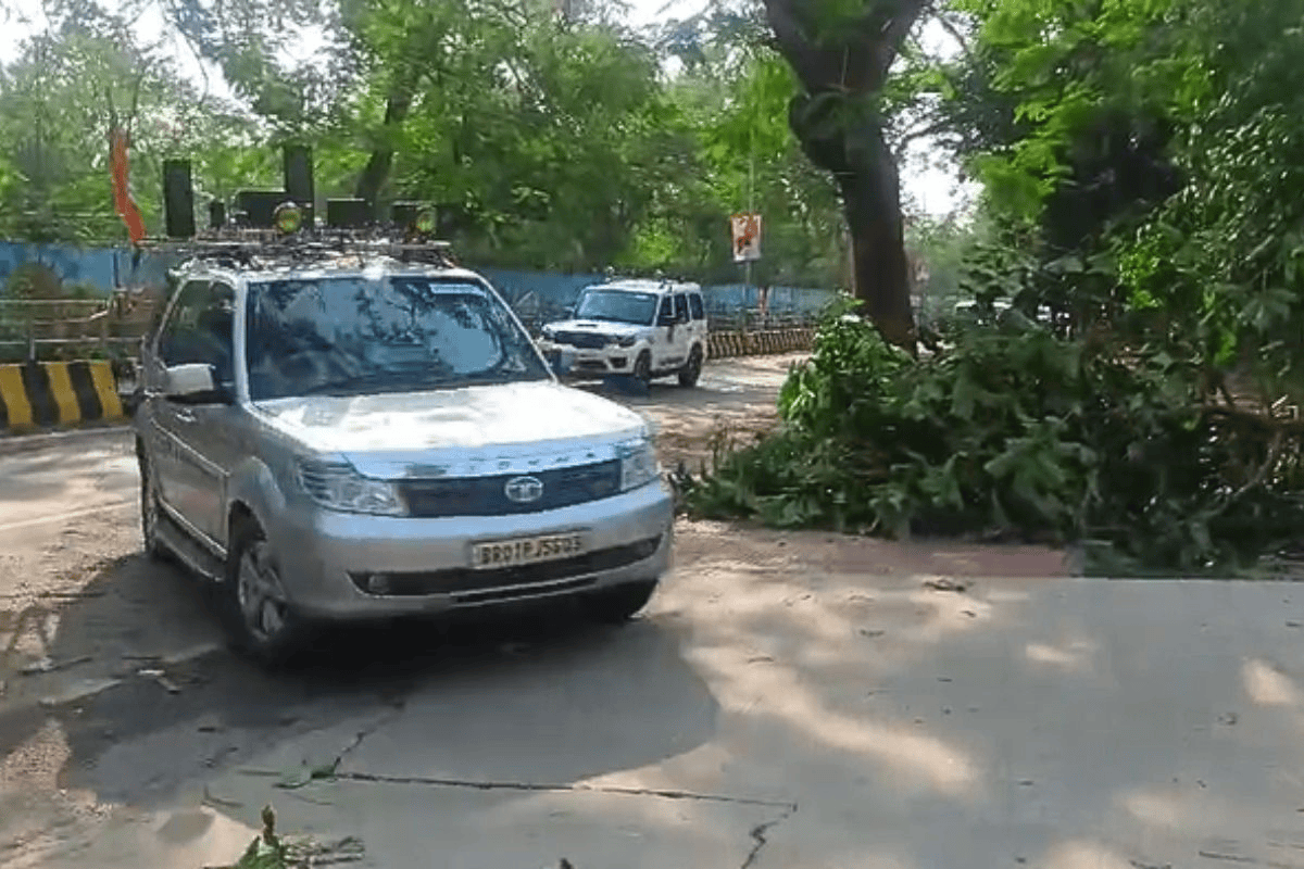 कोलकाता रवाना हुए सीएम सम्राट चौधरी, बिहार के बाद अब बंगाल में होगा शक्ति प्रदर्शन