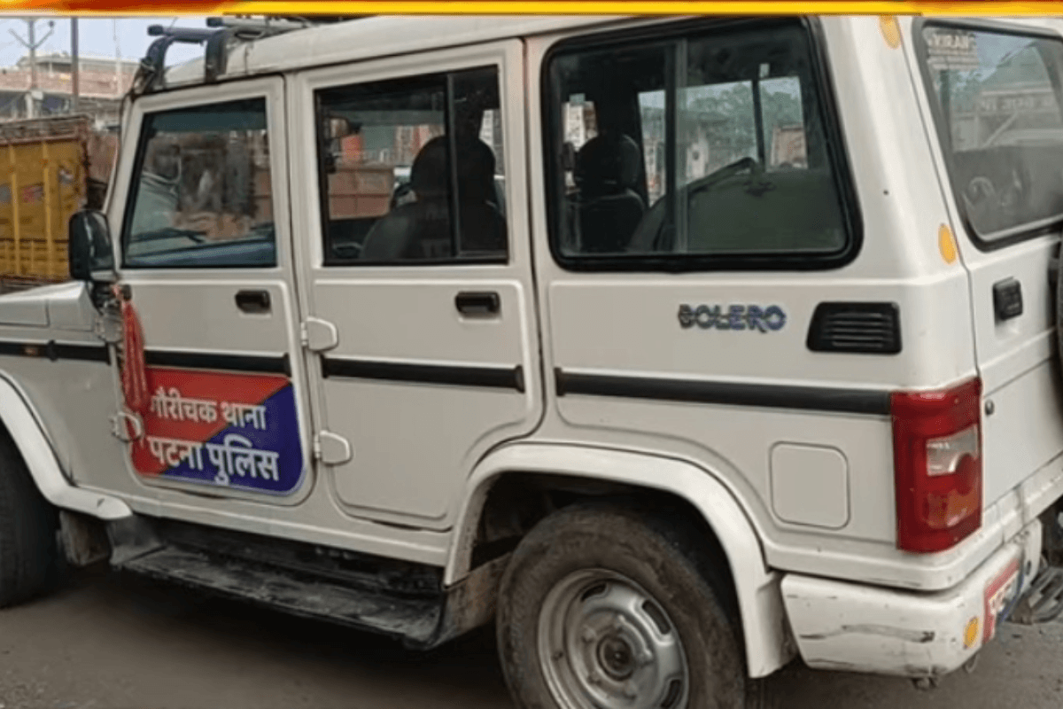 पटना में वारंटी को दबोचने गई पुलिस पर पथराव, ASI जख्मी, घर से मिले 8 जिंदा कारतूस
