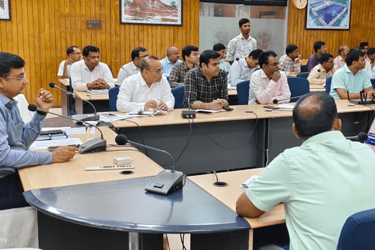 नालंदा में राशन कार्ड डेटाबेस से हटे 9700 मृतकों के नाम, डीएम कुंदन कुमार बोले: स्वास्थ्य सेवाओं में लापरवाही बर्दाश्त नहीं