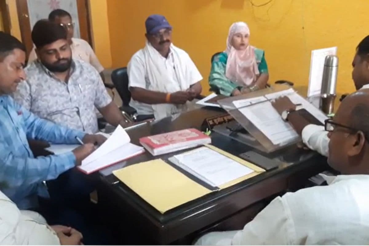 रोहतासके नोखा में जल्द बनेगा डीलक्स सार्वजनिक शौचालय, खरीदे जाएंगा एसी शव वाहन