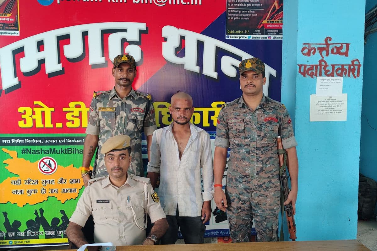 चोरी मामले में रामगढ़ पुलिस की सफलता, 48 घंटे में बाइक बरामद के साथ एक आरोपी गिरफ्तार