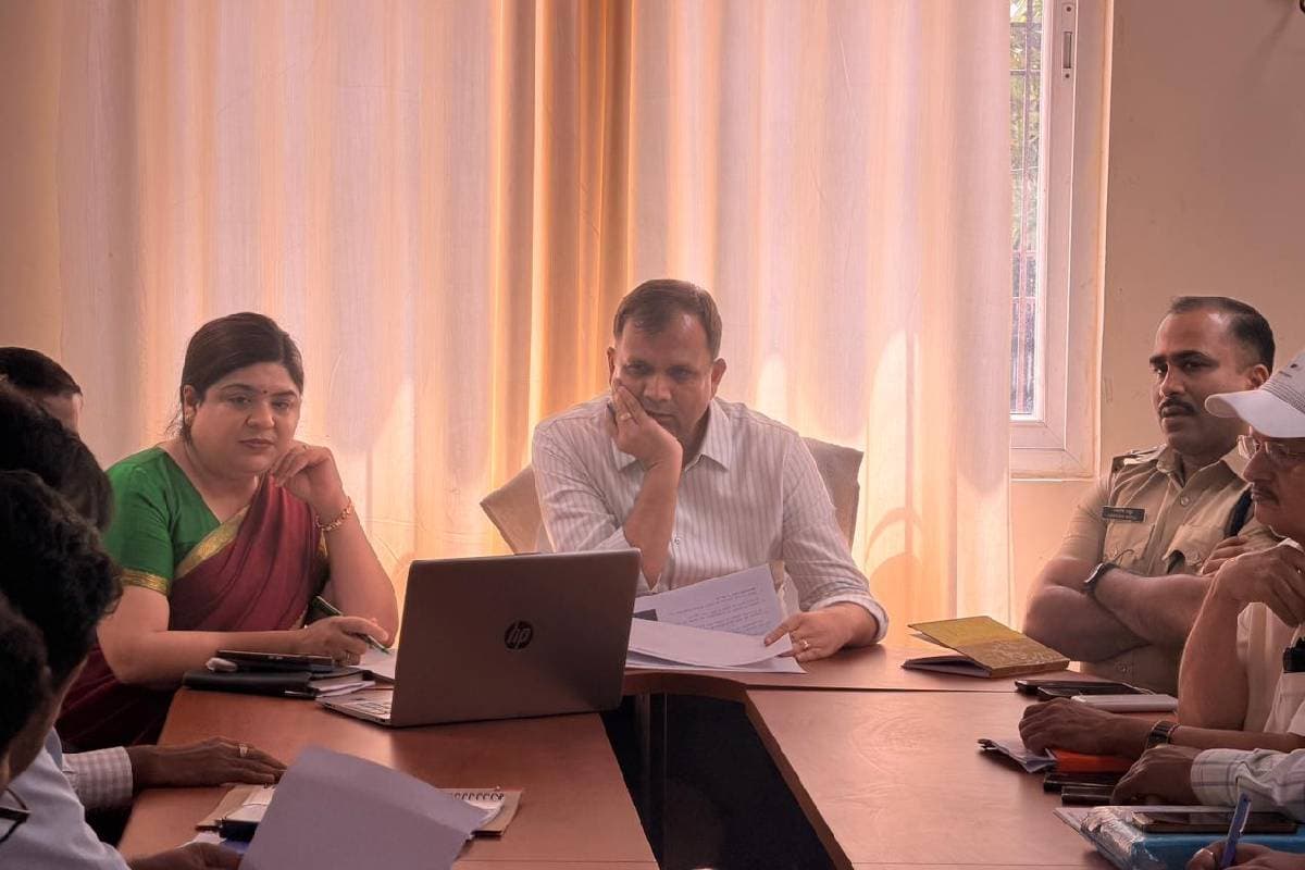 बाढ़-सुखाड़ और लू से निपटने के लिए प्रशासन अलर्ट, प्रभारी सचिव ने अधिकारियों को दिए जरूरी निर्देश
