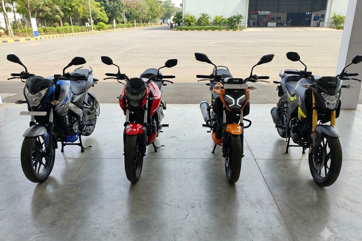 125cc वाली बाइक्स भी बन गई हैं सुपर सेफ, इन 4 मॉडलों में मिलता है ABS फीचर