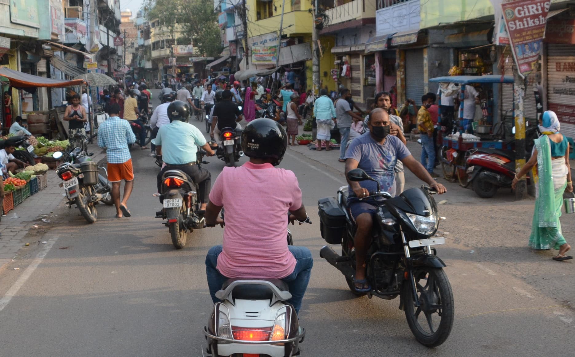 आज जिले का मौसम : 39°C की तपिश और मुहर्रम के जुलूस से भारी जाम की संभावना