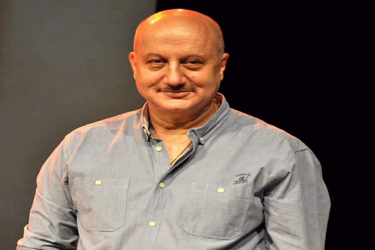 बंगाल में एटिंग स्कूल खोलना चाहते हैं अनुपम खेर, बंगाल पहुंचते ही शुभेंदु अधिकारी से की मुलाकात