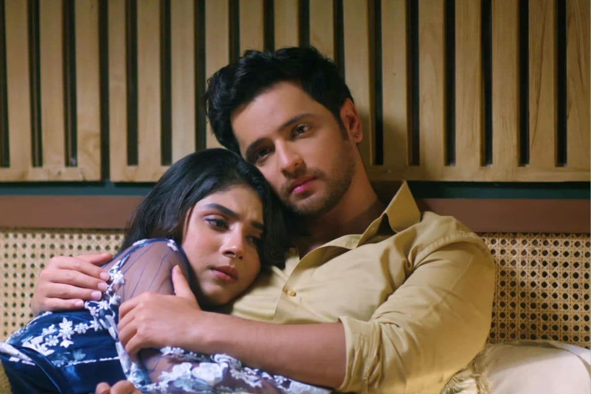 Anupama Written Update: राही पर उठे सवालों के बीच प्रेम ने थामा उसका हाथ, वसुंधरा रह गई हैरान