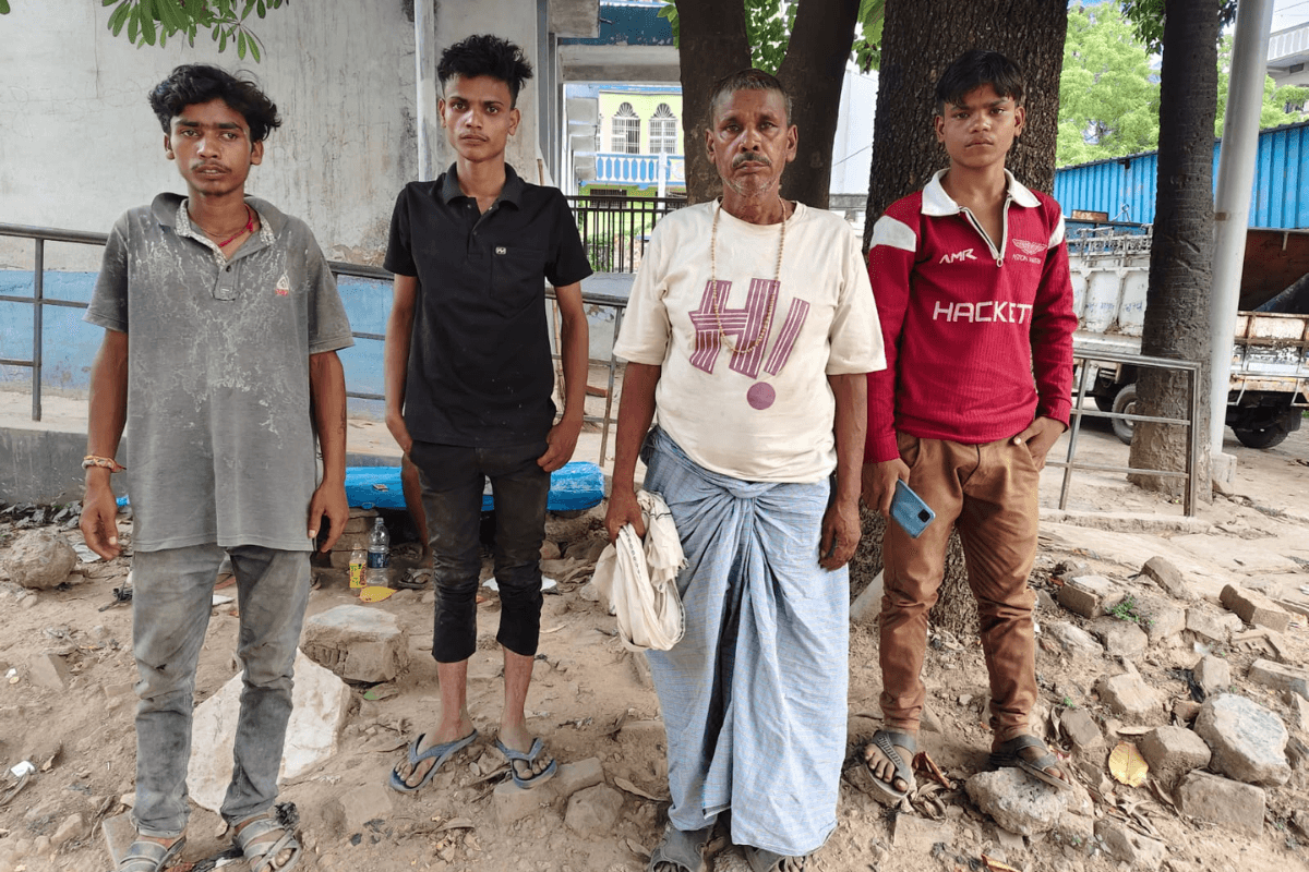 भोजपुर में 11 दिन से लापता युवक का शव सूखे कुएं से बरामद, परिजनों ने हत्या का लगाया आरोप