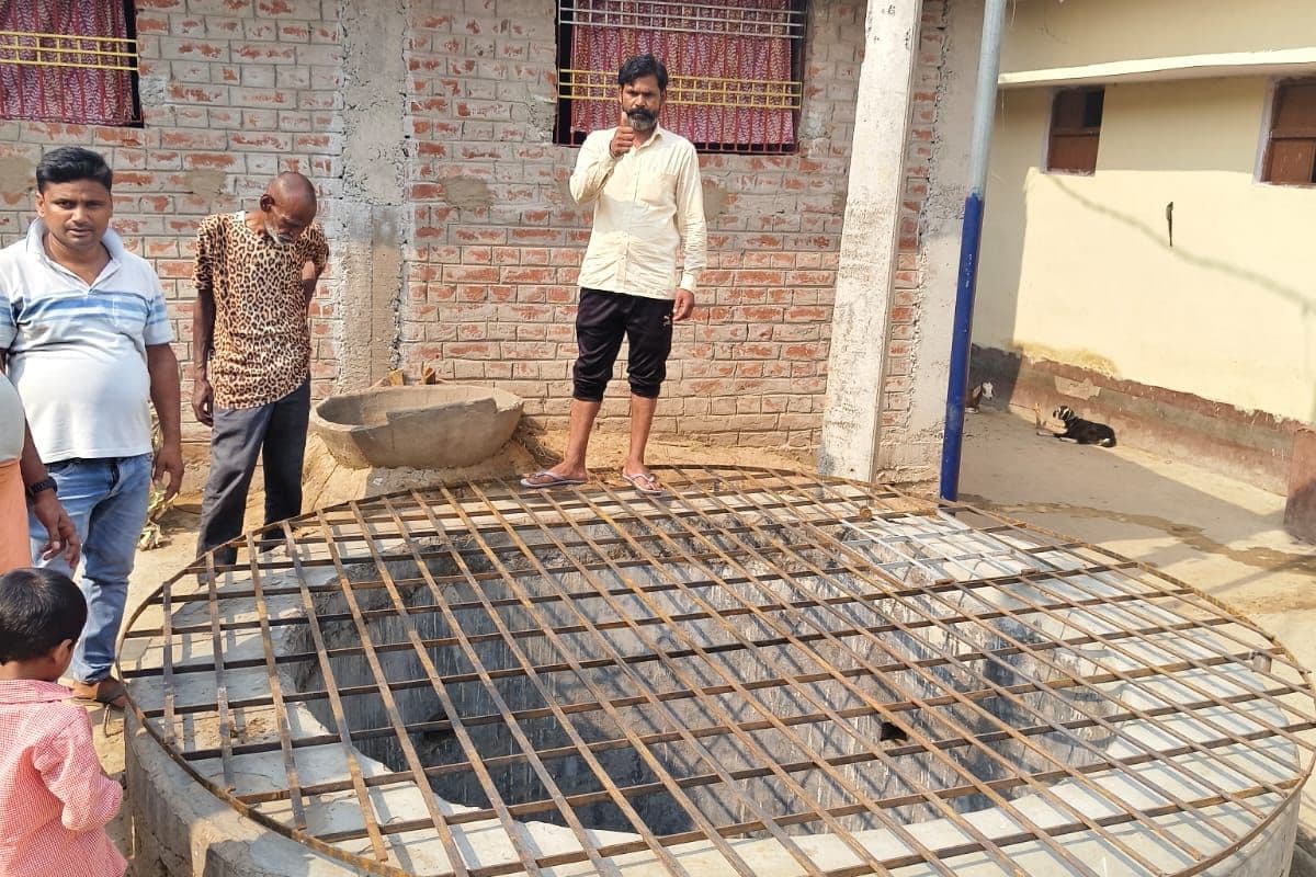जनसुरक्षा को मिली नई ढाल, विधायक डॉ. प्रकाशचंद्र की पहल पर खुले कुएं पर लगा लोहे का सुरक्षा ढक्कन