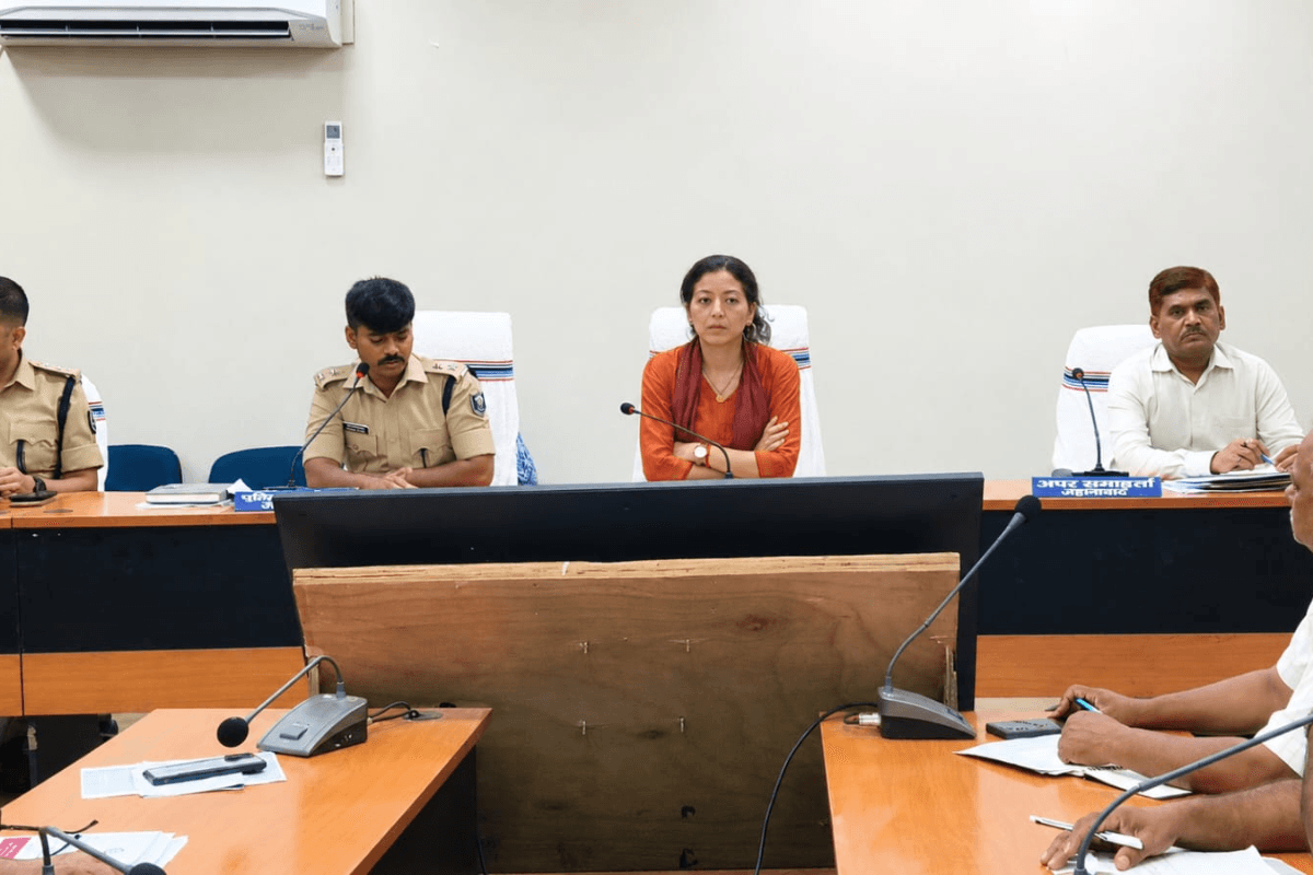सिपाही भर्ती परीक्षा को लेकर जहानाबाद प्रशासन अलर्ट, केंद्रों पर मोबाइल जैमर और बायोमेट्रिक सत्यापन होगा अनिवार्य