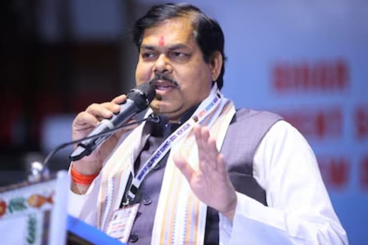 'स्कूल से बाहर रहने पर कटेगी हाजिरी', मिथिलेश तिवारी ने दी चेतावनी- बिहार में शिक्षकों पर होगी AI की नजर