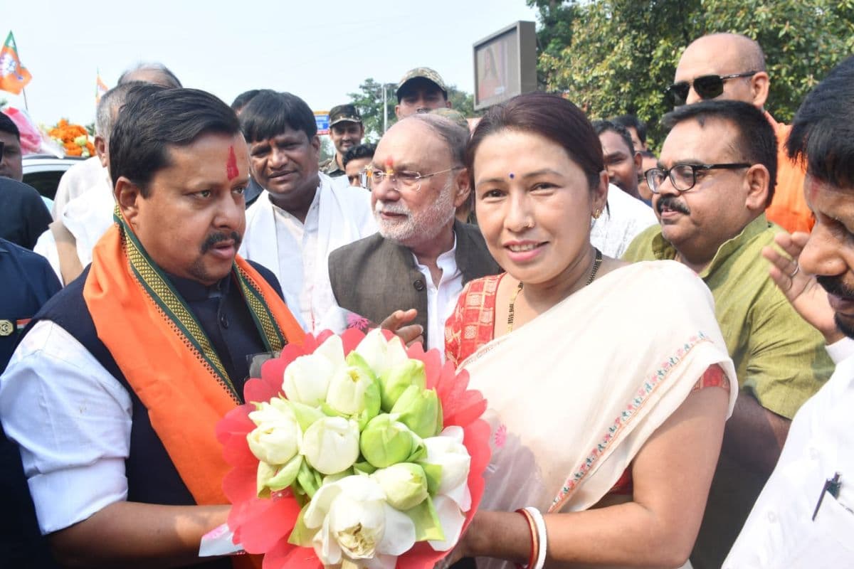 बोकारो पहुंचे भाजपा राष्ट्रीय अध्यक्ष नितिन नवीन, कार्यकर्ताओं ने किया भव्य स्वागत 