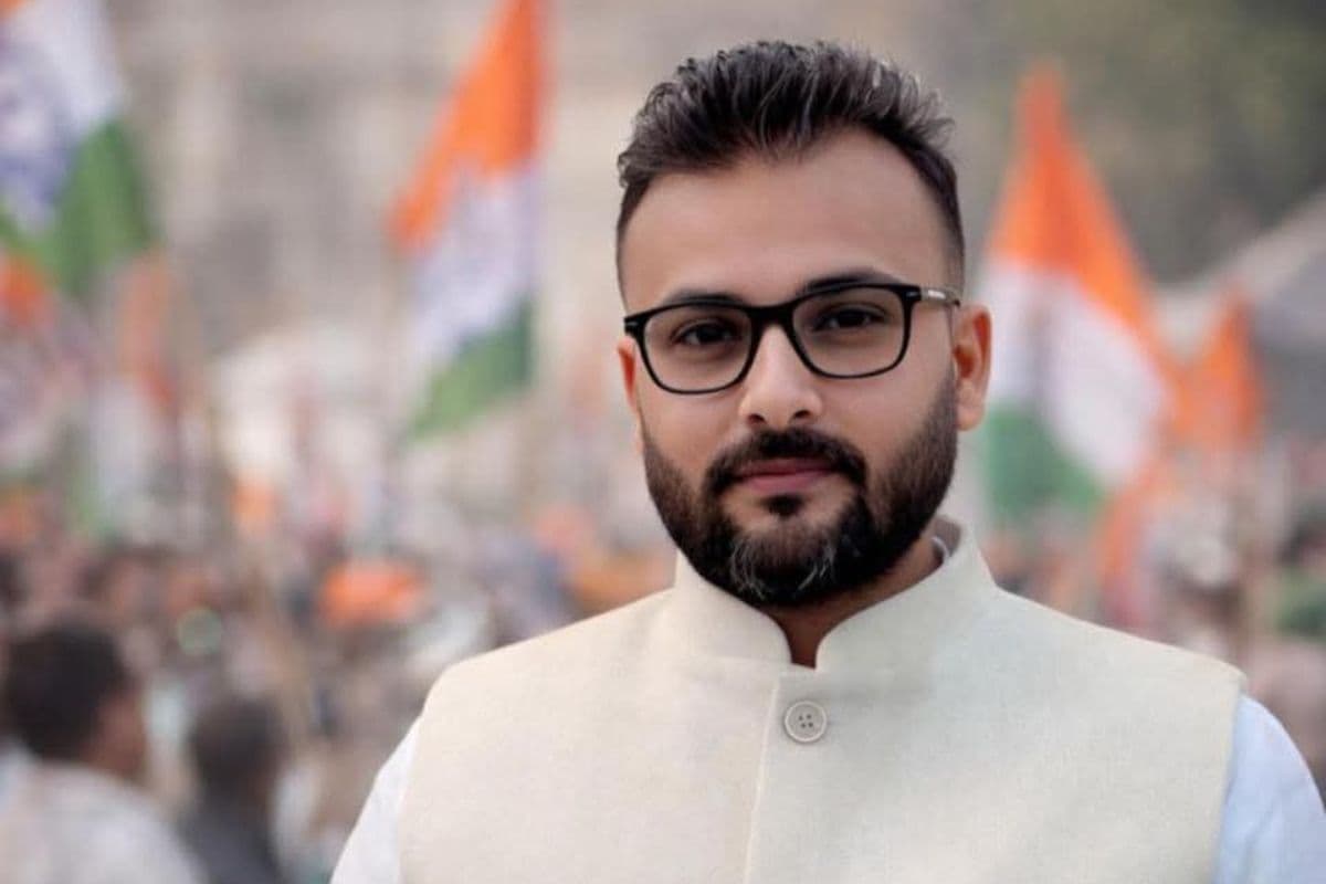चतरा नगर परिषद अध्यक्ष बाबू भाई की अयोग्यता मामले में 2 जुलाई को सुनवाई 