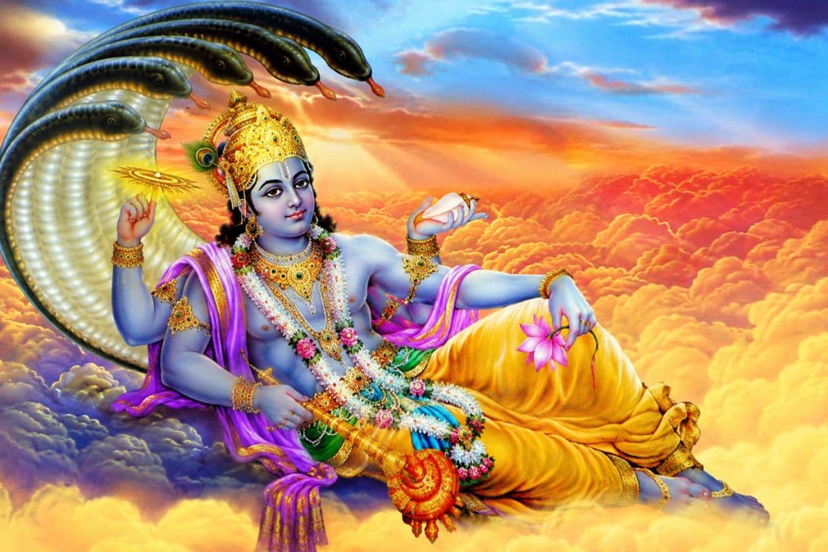 परम एकादशी कल, जल्दी से नोट कर लें पूजा सामग्री की पूरी लिस्ट 