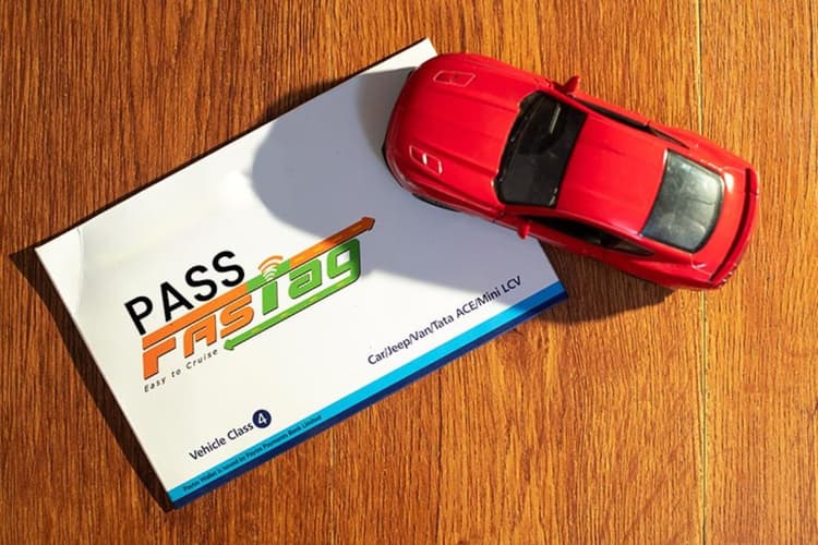एक ही टोल से रोज आना-जाना करते हैं? FASTag Monthly Pass से मिलेगी राहत, जानें इसके बारे में