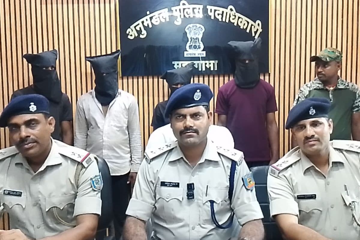 गोड्डा पुलिस की सफलता: सिंचाई मोटर चोरी कांड का खुलासा, चार आरोपी गिरफ्तार