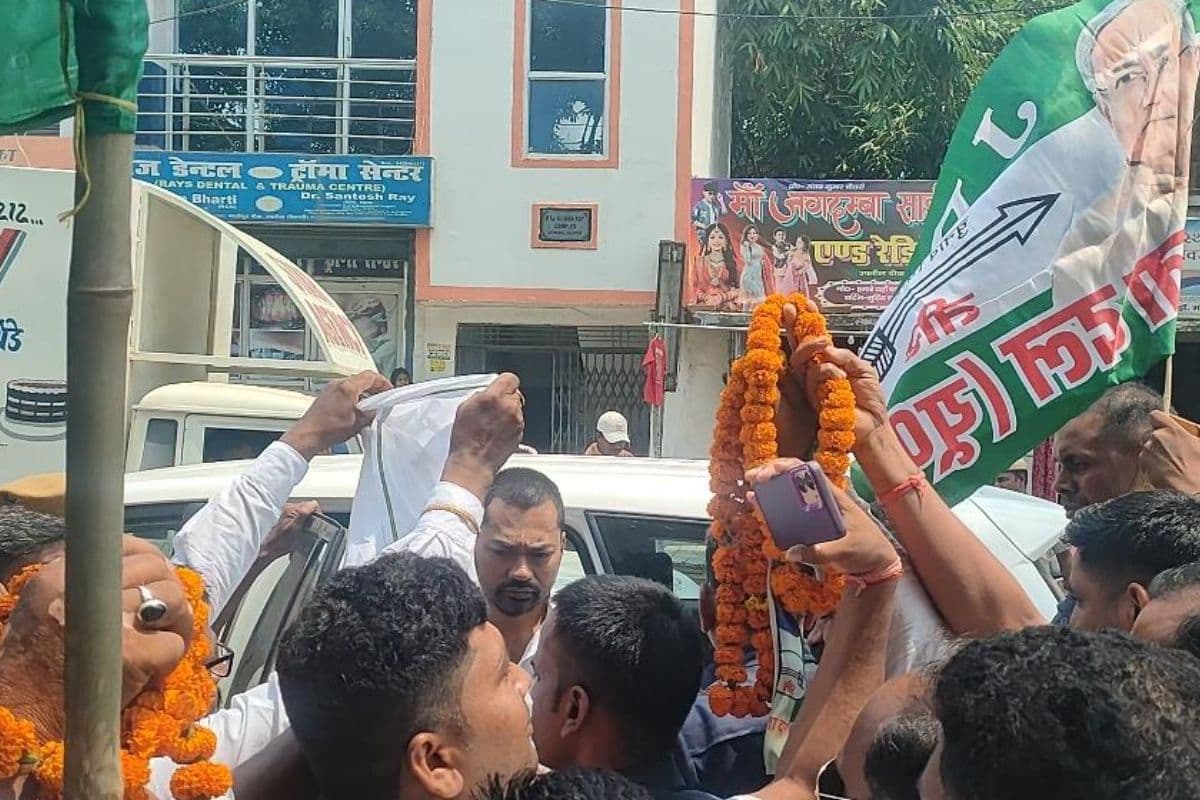 स्वास्थ्य मंत्री निशांत कुमार का देसरी में भव्य स्वागत, घंटों इंतजार करते रहे कार्यकर्ता