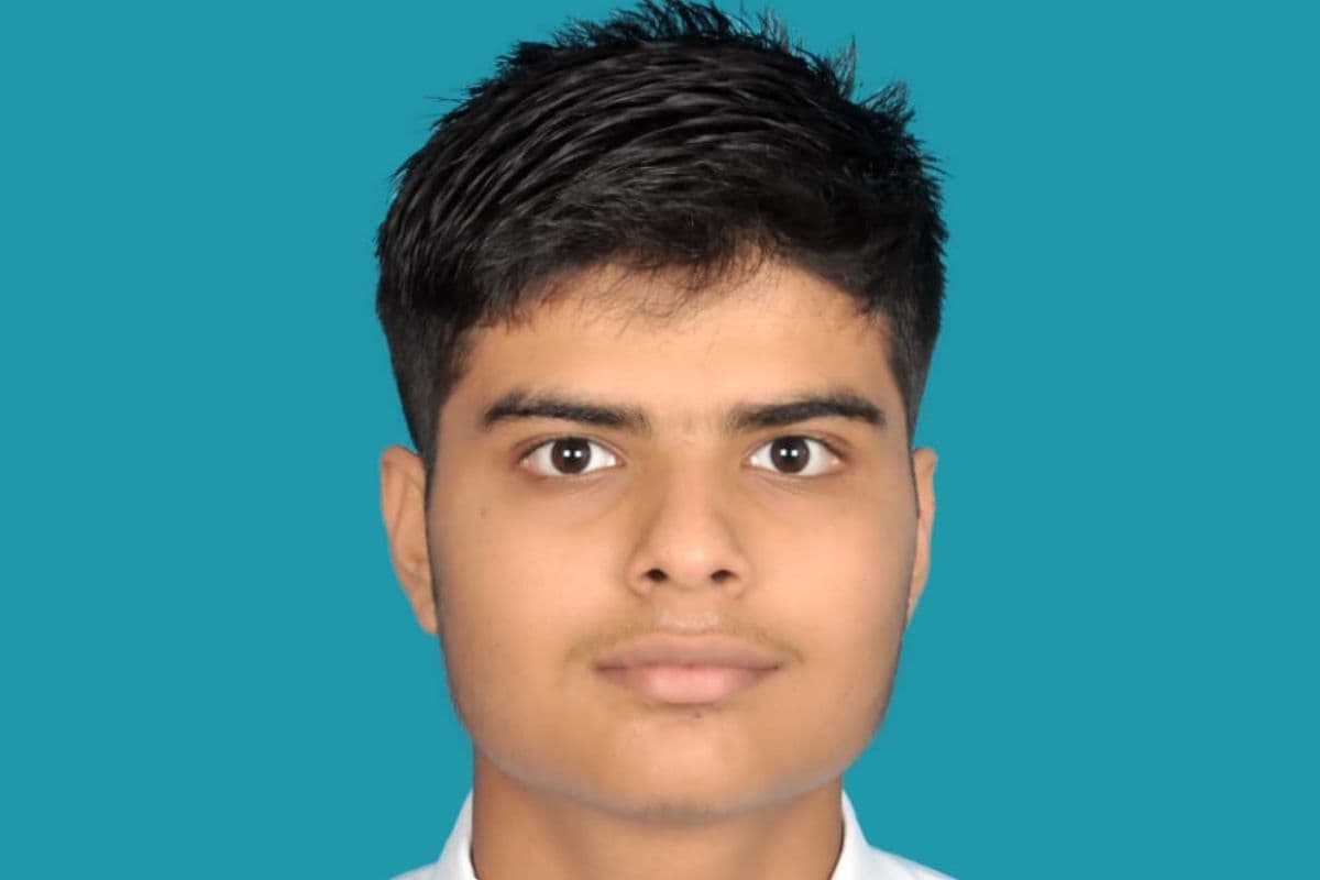 JEE Advanced 2026: पिछले साल की निराशा को पछाड़ा, रांची के प्रभु शुक्ला को मिली 4901 रैंक