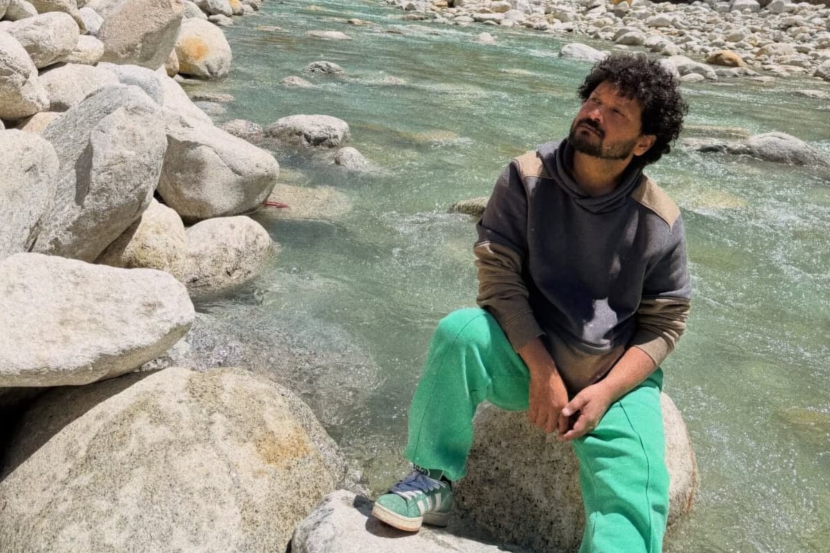 फिल्म सेट पर A, B और C कैटेगरी का खेल, लीड एक्टर्स को 4 वैनिटी... जूनियर को टेंट भी नसीब नहीं, बी-टाउन का कड़वा सच