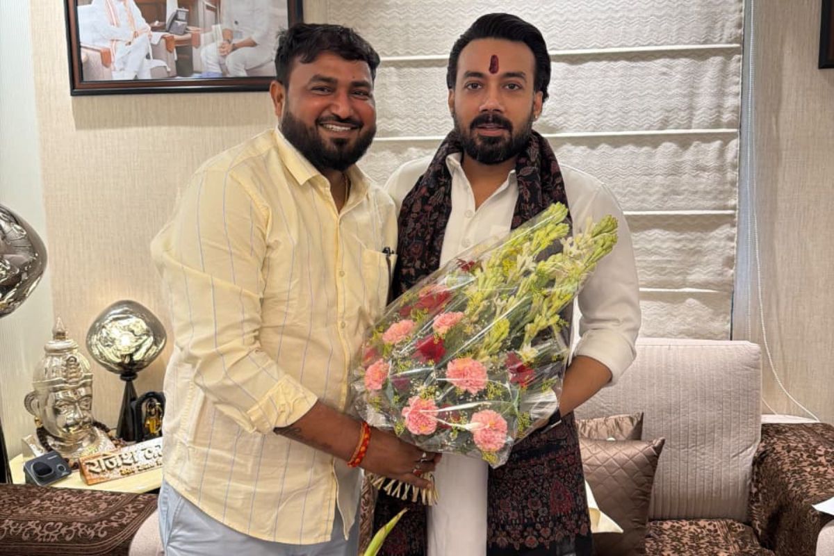 बढ़ते सड़क हादसों पर सामाजिक कार्यकर्ता ने सांसद से लगाई गुहार, ट्रैफिक व्यवस्था सुधारने की उठाई मांग