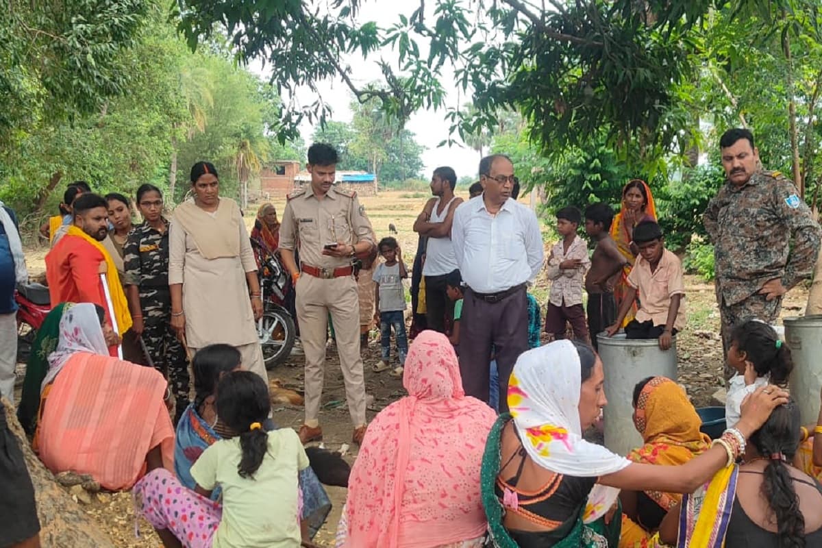 कोडरमा के सतगावां में धर्म परिवर्तन कराने का आरोप, कई महिलाएं हिरासत में