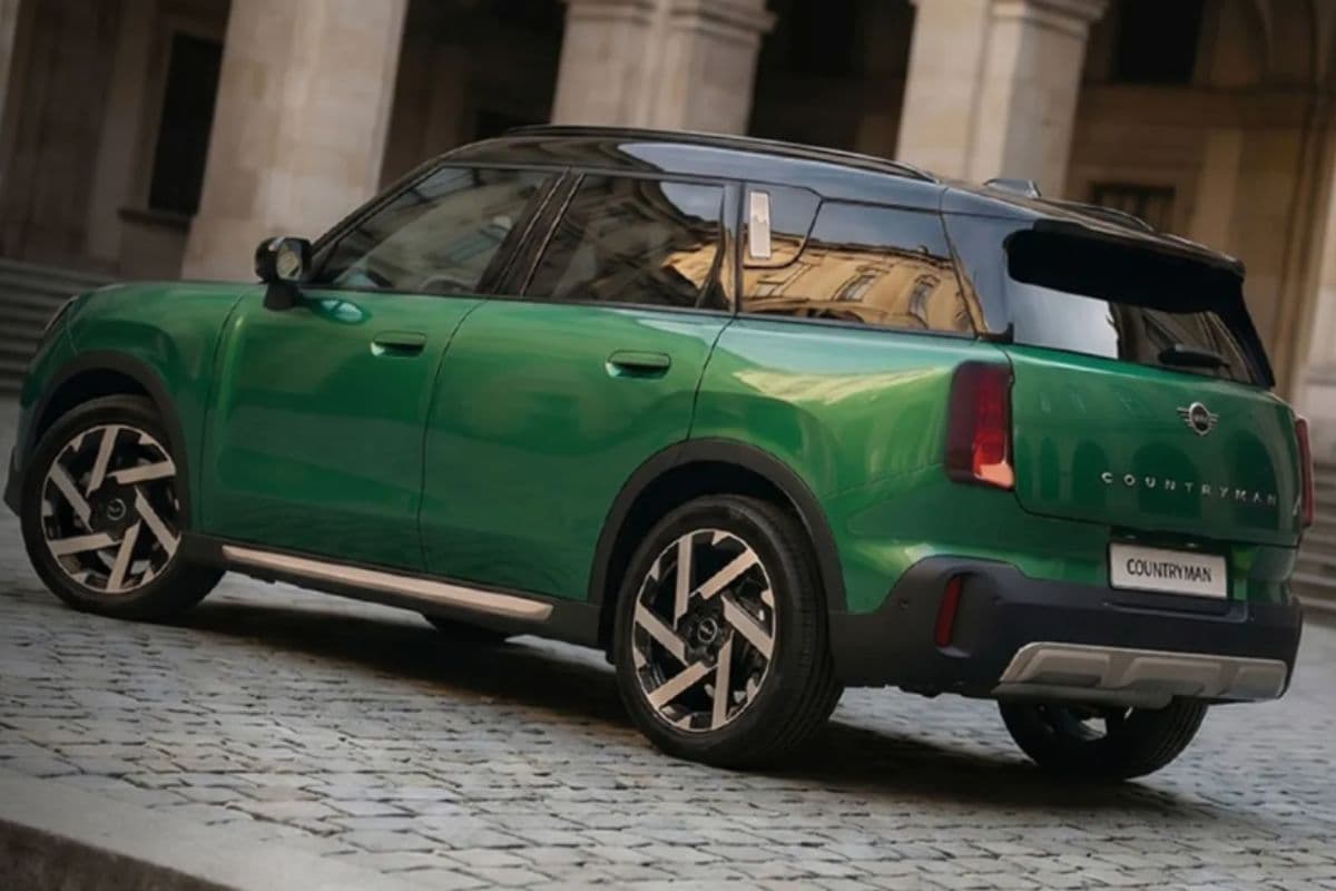 BMW X1 को टक्कर देने आ रही Mini की नई SUV, लग्जरी फीचर्स से होगी लैस