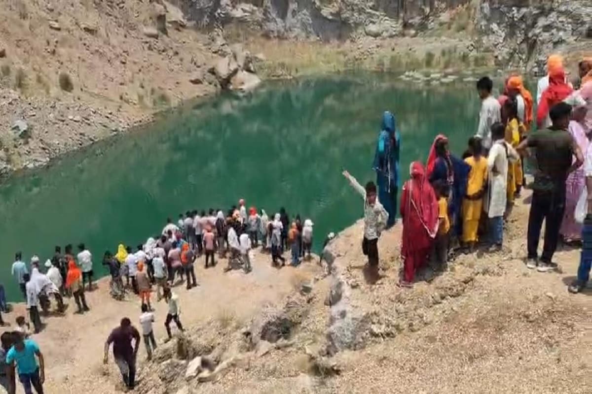 मौत का गड्ढा बना सोहेया का क्रेशर पत्थर खदान, नहाने के दौरान गहरे पानी में डूबा युवक