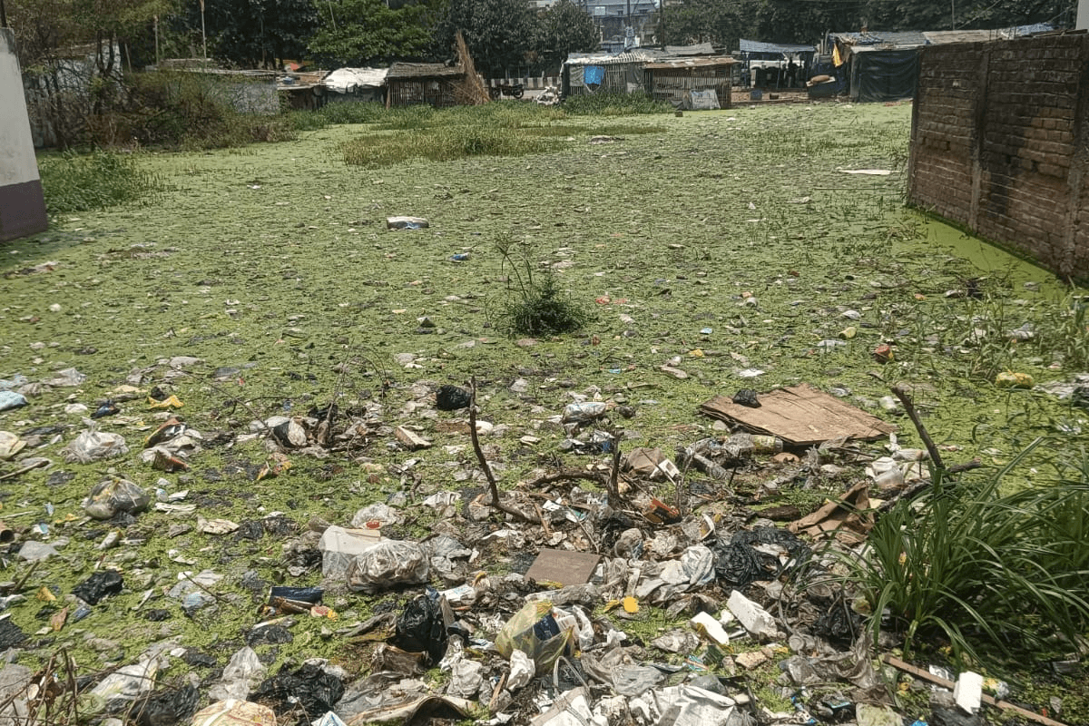 बेउर जेल रोड पर नारकीय हालात, नाले के गलत निर्माण से जलजमाव की स्थिति, डेंगू-मलेरिया का बढ़ा खतरा
