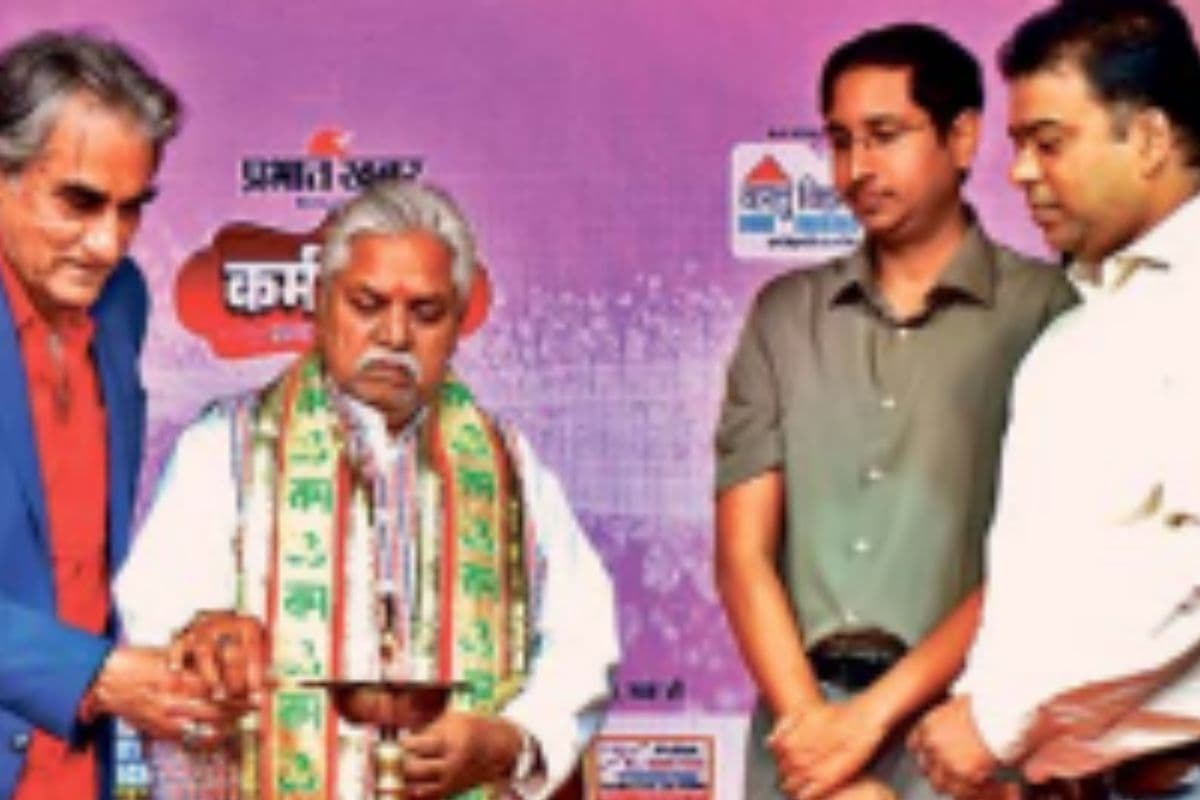 गयाजी में प्रभात खबर के सम्मान समारोह में नम्रता दास के गीतों पर झूमे दर्शक, एहसान कुरैशी की शायरियों ने लगाए ठहाके