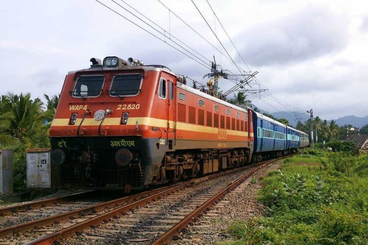 यात्रीगण कृपया ध्यान दें! अशोकधाम-बंशीपुर रेलखंड पर मेगा ब्लॉक, कई ट्रेनों के रूट बदले, कुछ शॉर्ट टर्मिनेट, देखिए लिस्ट