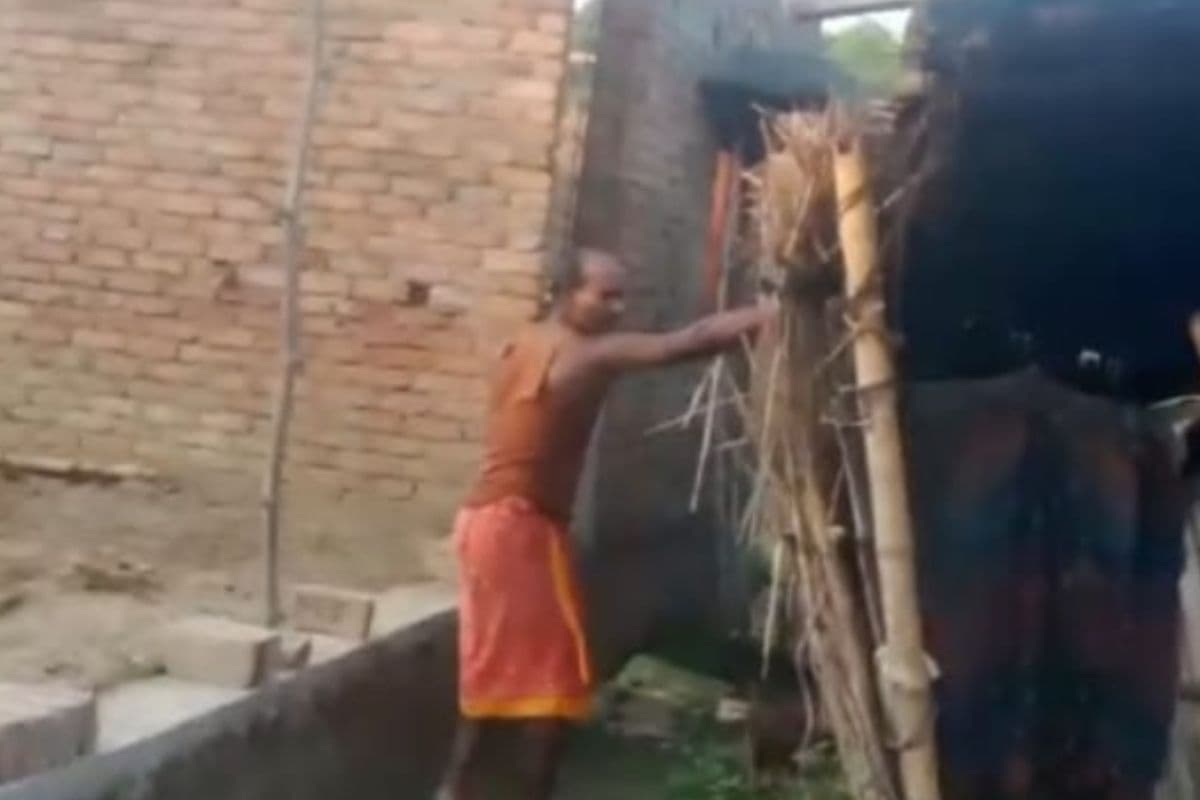 सीवान में जमीन के टुकड़े के लिए भिड़े दो भाई, एक का सिर फूटा, दूसरे का हाथ टूटा