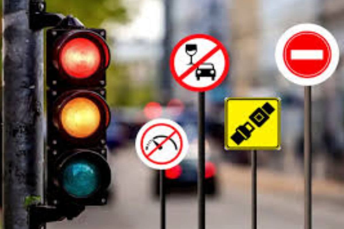 नालंदा में 35% से अधिक लोग तोड़ रहे ट्रैफिक नियम, नाबालिग चला रहे ई-रिक्शा, यातायात विभाग ने वसूला करोड़ों का जुर्माना