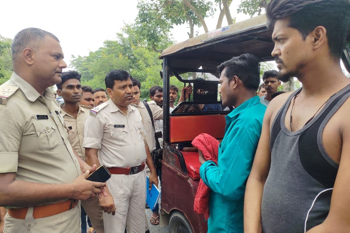 वैशाली: लूटपाट के दौरान फायरिंग, एक को लगी गोली; चार फोन लूटकर फरार हुए अपराधी