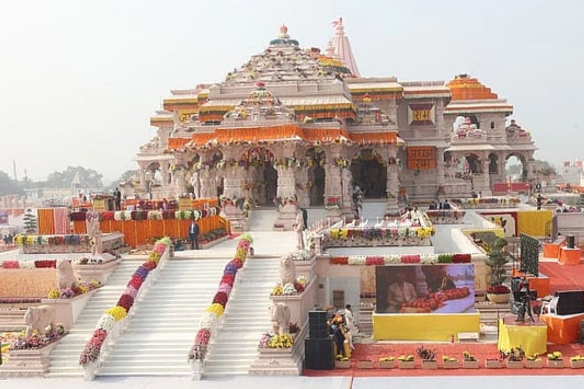 राम मंदिर दान पात्र विवाद: एक्शन में योगी सरकार, जांच के लिए 3 सदस्यीय SIT गठित