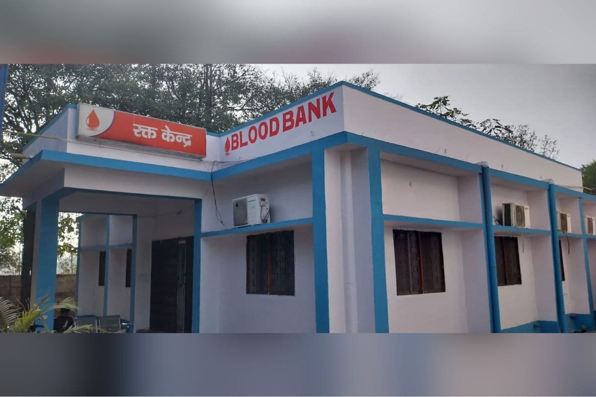 रक्तदान के लिए आगे आ रहे लोग, 6 साल में सरायकेला ब्लड बैंक में 8624 यूनिट रक्त जमा 