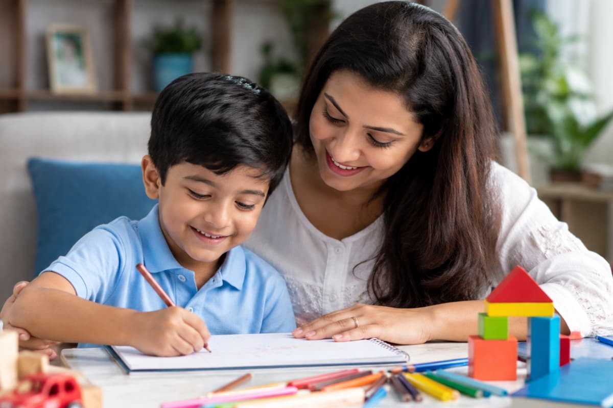 पैरेंटिंग टिप्स: इकलौते बच्चे की परवरिश में न करें ये गलतियां, वरना बढ़ सकती हैं परेशानियां