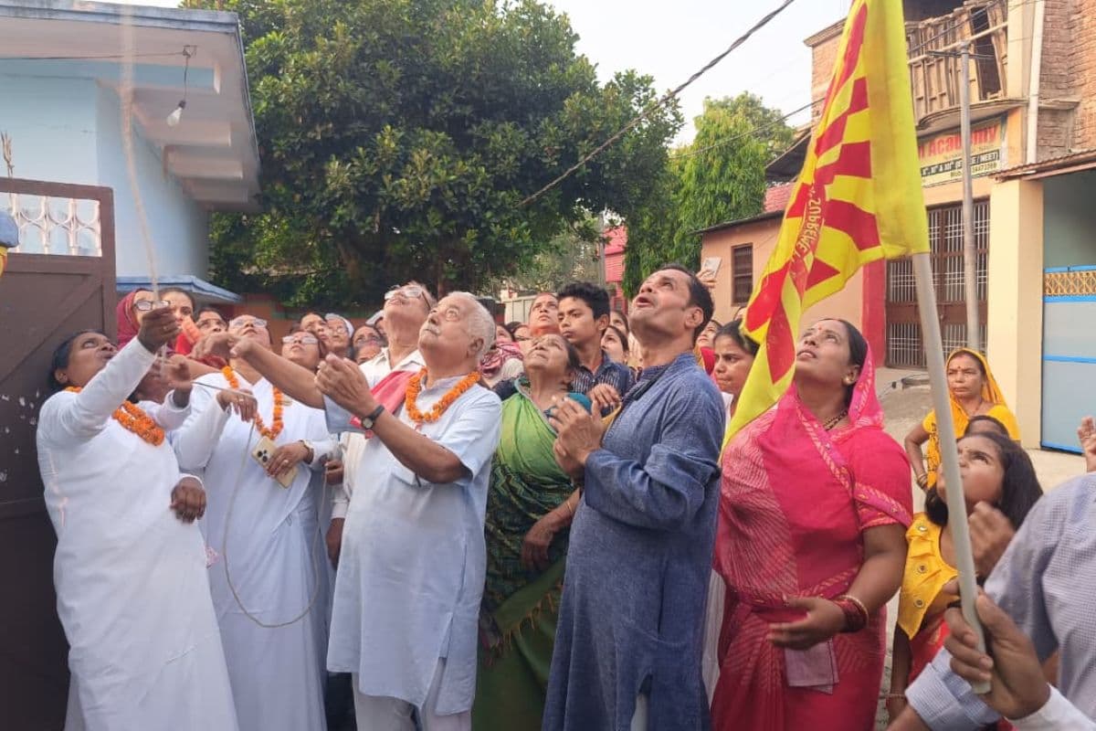 प्रतापगंज में आध्यात्मिक चेतना का संदेश, भगवती दीदी बोलीं- आध्यात्मिक जागृति से होगा विश्व नव निर्माण