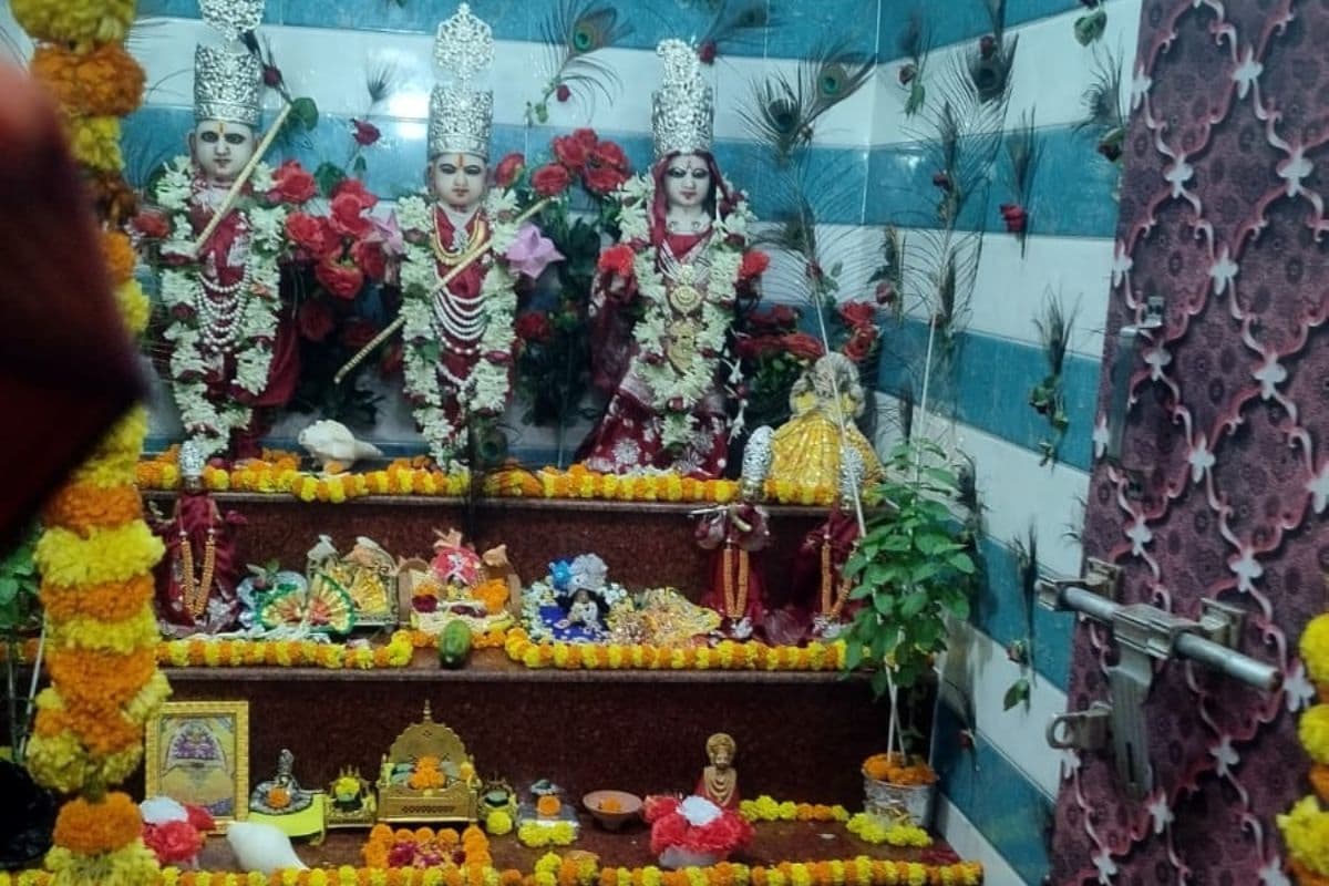 जलालगढ़ के श्री आनंदकंद रामचंद्र ठाकुरबाड़ी से बरसती है विशेष कृपा