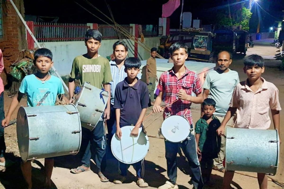 कटोरिया में ताजिया जुलूस की तैयारियां तेज, युवा दिखाएंगे हैरतअंगेज करतब