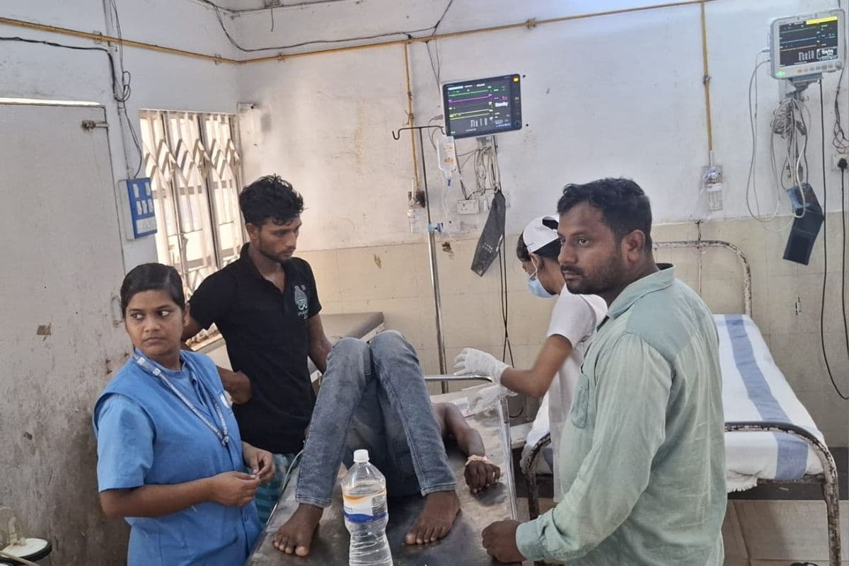 पिता ने मोबाइल दिलाने से किया इनकार, तो 12 साल के मासूम ने लगाई फांसी, GMCH में हालत नाजुक