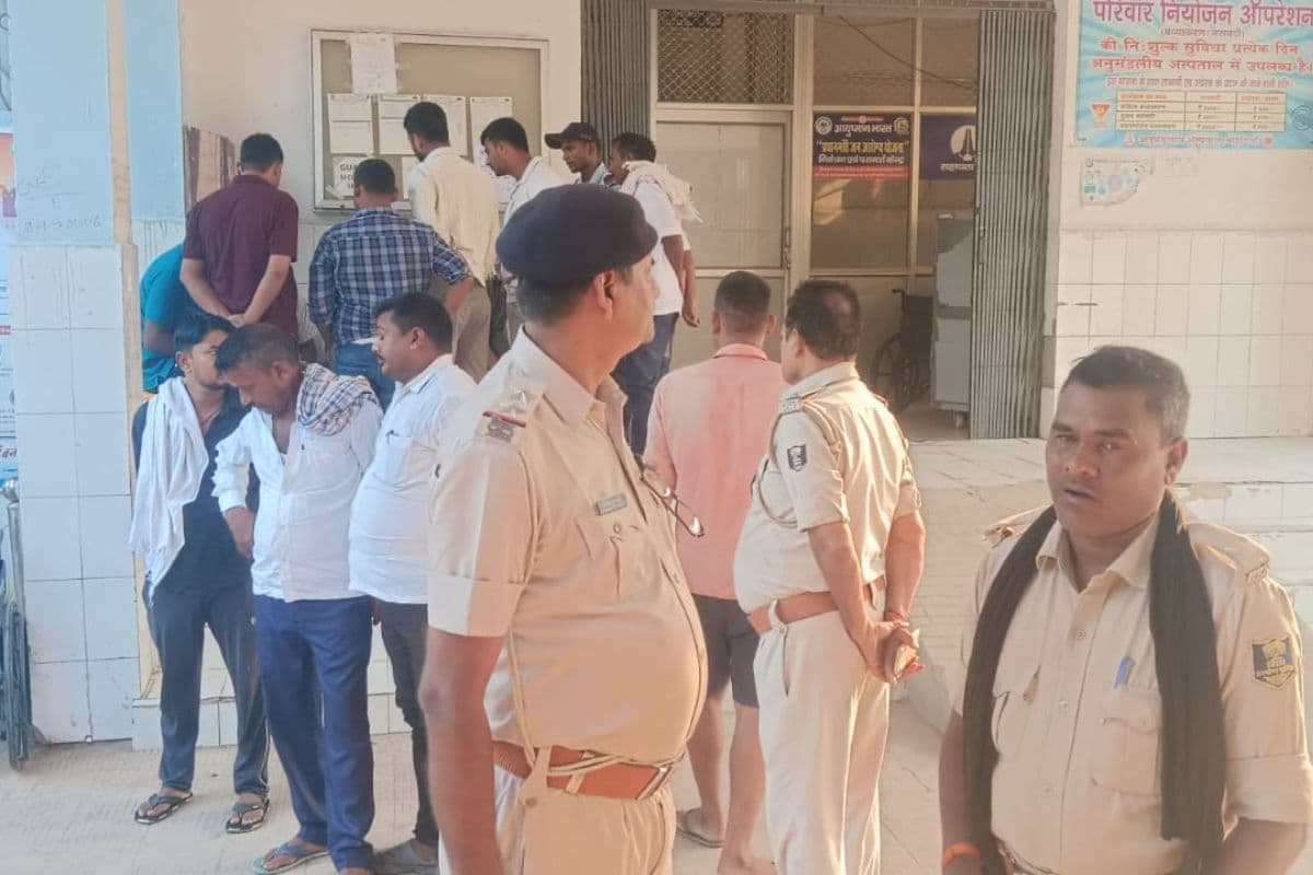 कैमूर में दर्दनाक हादसा, घर निर्माण के लिए ईंट ला रहा युवक हादसे का शिकार, ट्रैक्टर पलटने से चालक की मौत