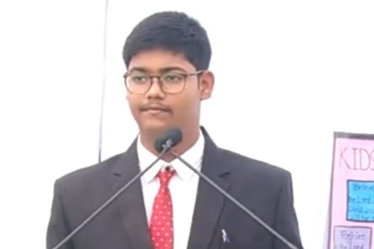 जेईई एडवांस्ड में ऑल इंडिया रैंक 700 हासिल कर अभीउदय ने बढ़ाया जिला का मान