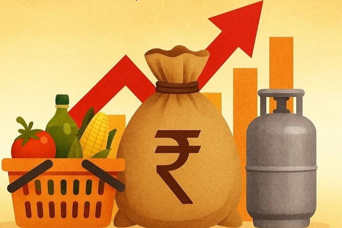 छपरा से पटना जाना हुआ महंगा, बढ़े किराये से परेशान दैनिक यात्री