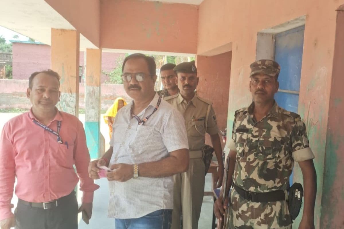 बलेसरा पैक्स चुनाव में निष्पक्ष मतदान पर प्रशासन की पैनी नजर