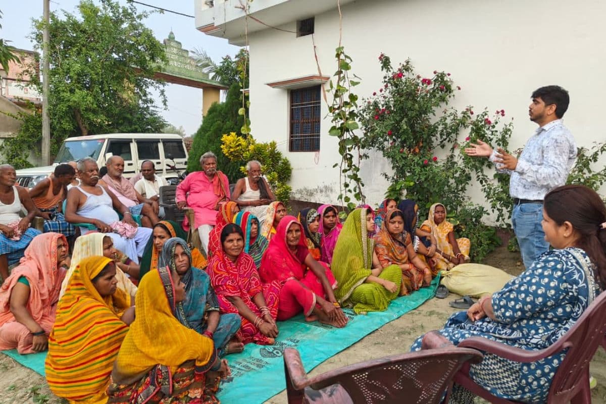 कृषि विज्ञान केंद्र का जागरूकता अभियान, मृदा संरक्षण और संतुलित उर्वरक उपयोग पर जोर